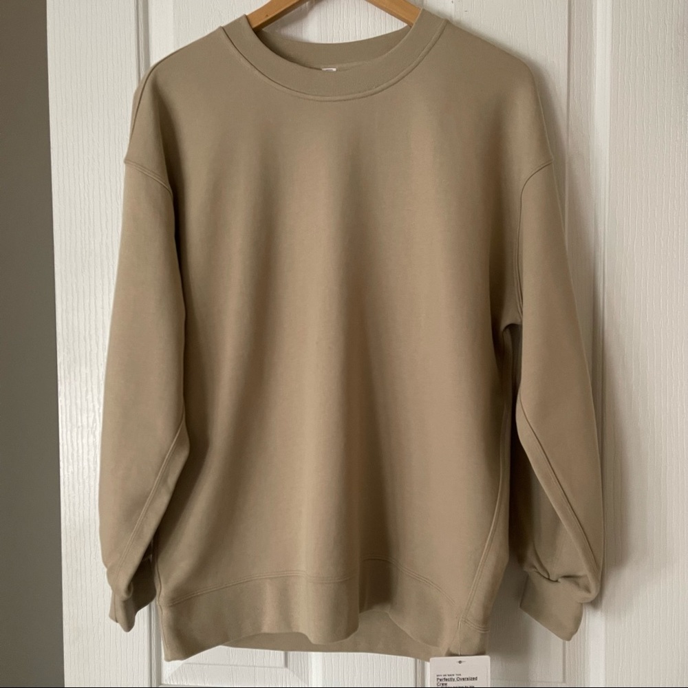 Lululemon Perfectly Oversized Crew